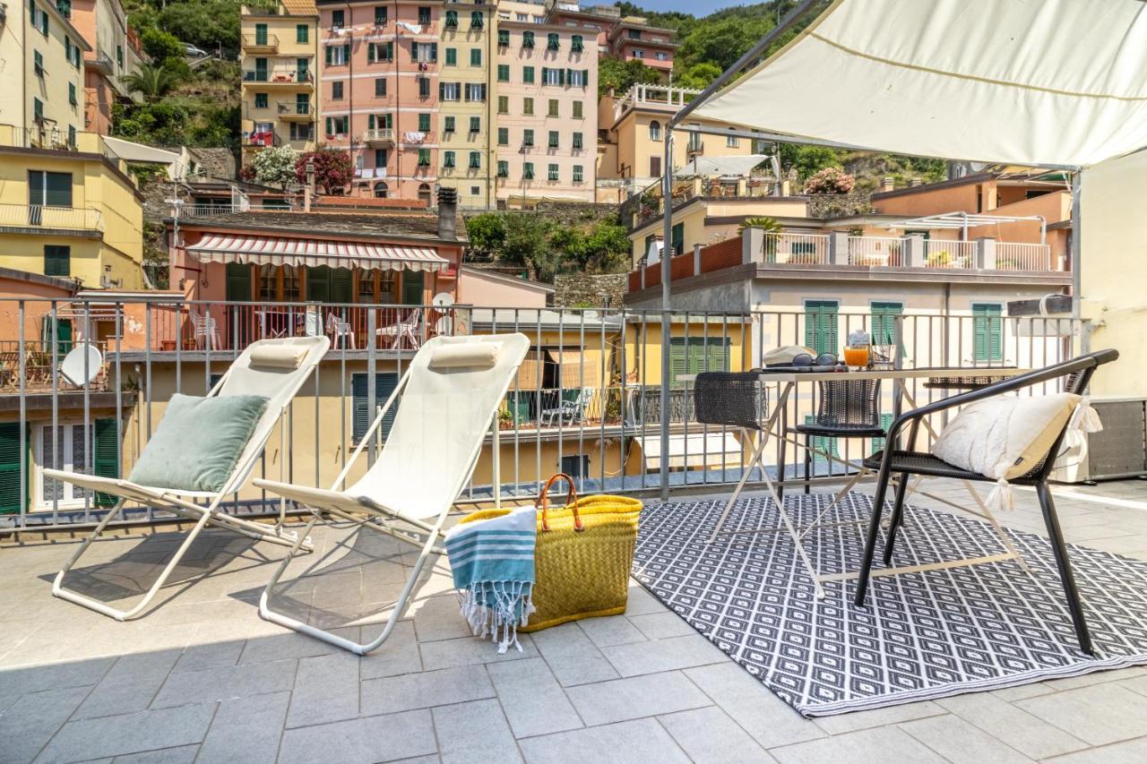 Апартаменти Wanderjohn Penthouse 5Terreparco Ріомаджоре Екстер'єр фото